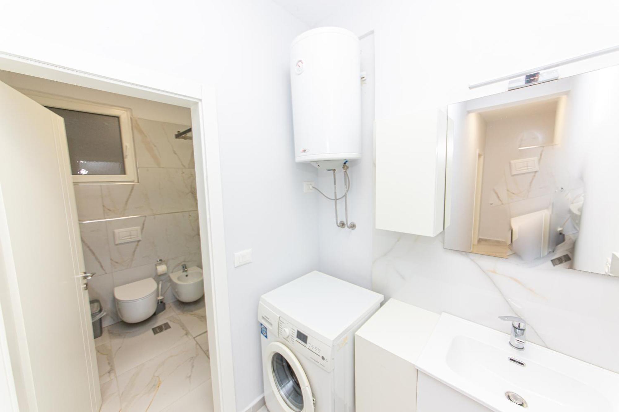 Luxury Villa 2 Vlore Bagian luar foto