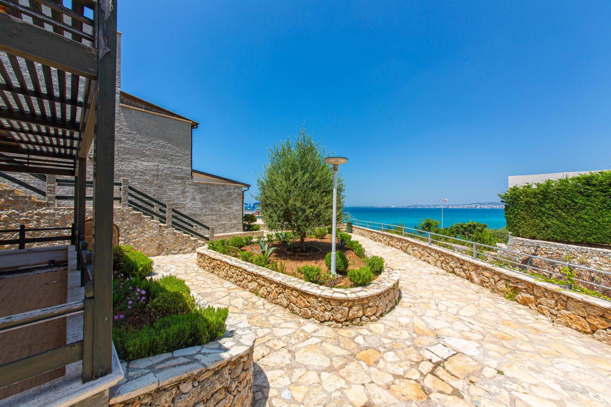 Luxury Villa 2 Vlore Bagian luar foto